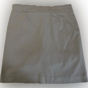 Kim Roger’s 14P khaki skort with modesty shorts.